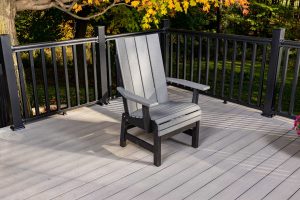 Contemporary Poly Arm Chair, Regular Height