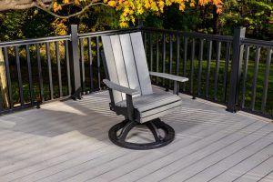 Contemporary Swivel Poly Arm Chair, Regular Height