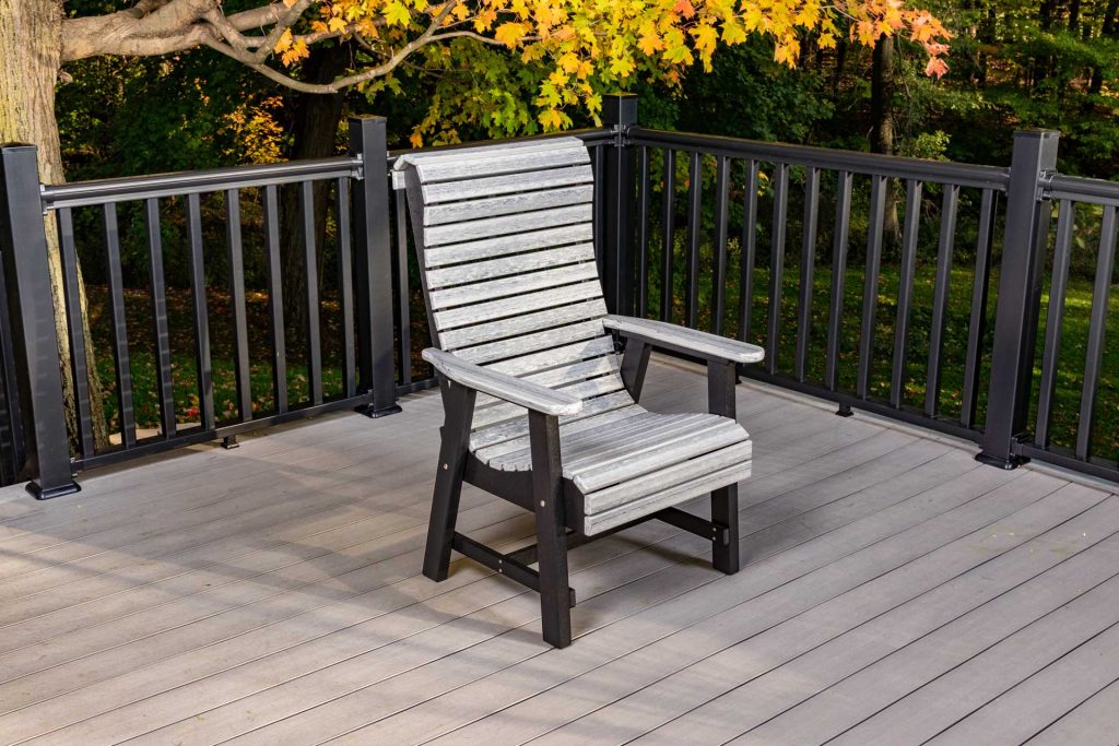 Roll Back Poly Arm Chair, Regular Height